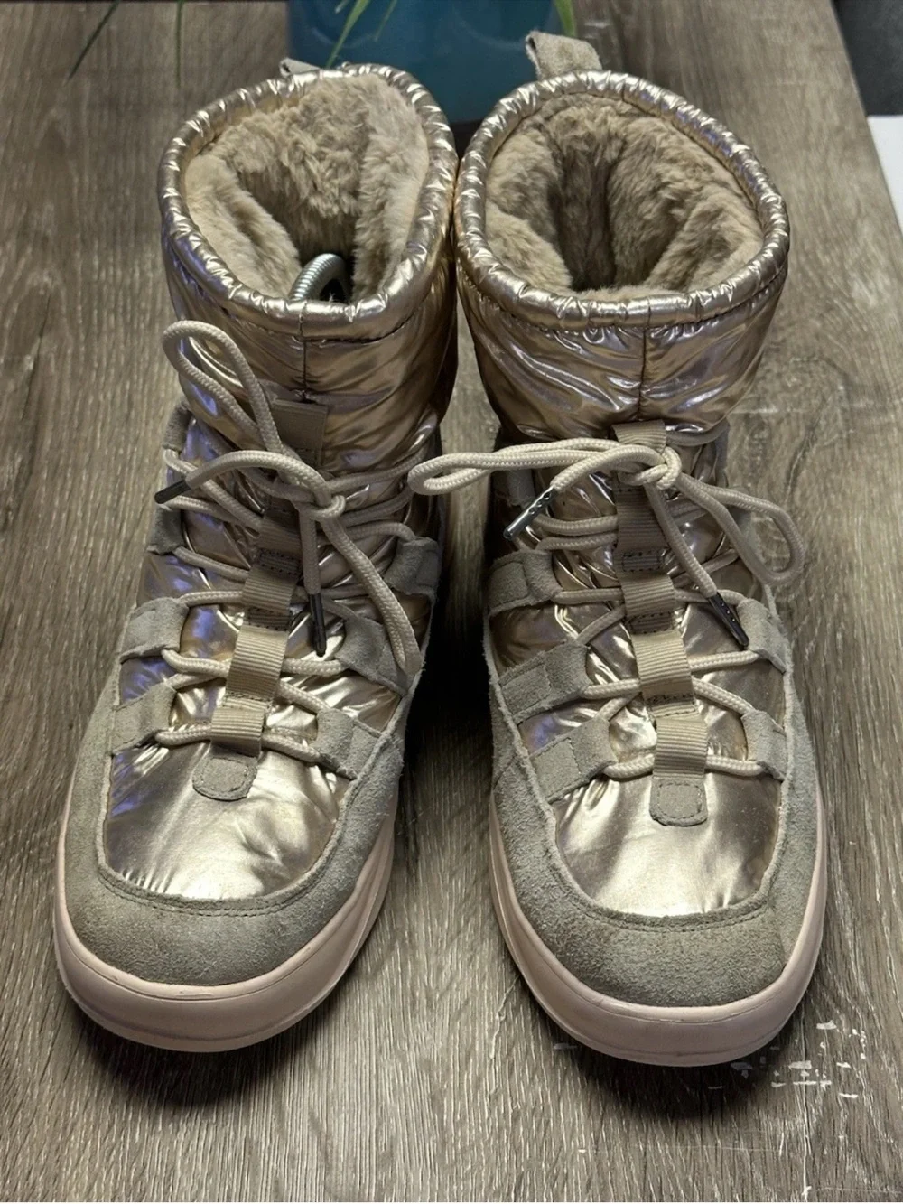 Women’s PAJAR Aviva Rose Gold Faux Fur-Lined Waterproof Boots Size 8-8.5